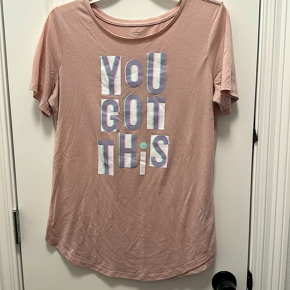 Old Navy active Tshirt size medium